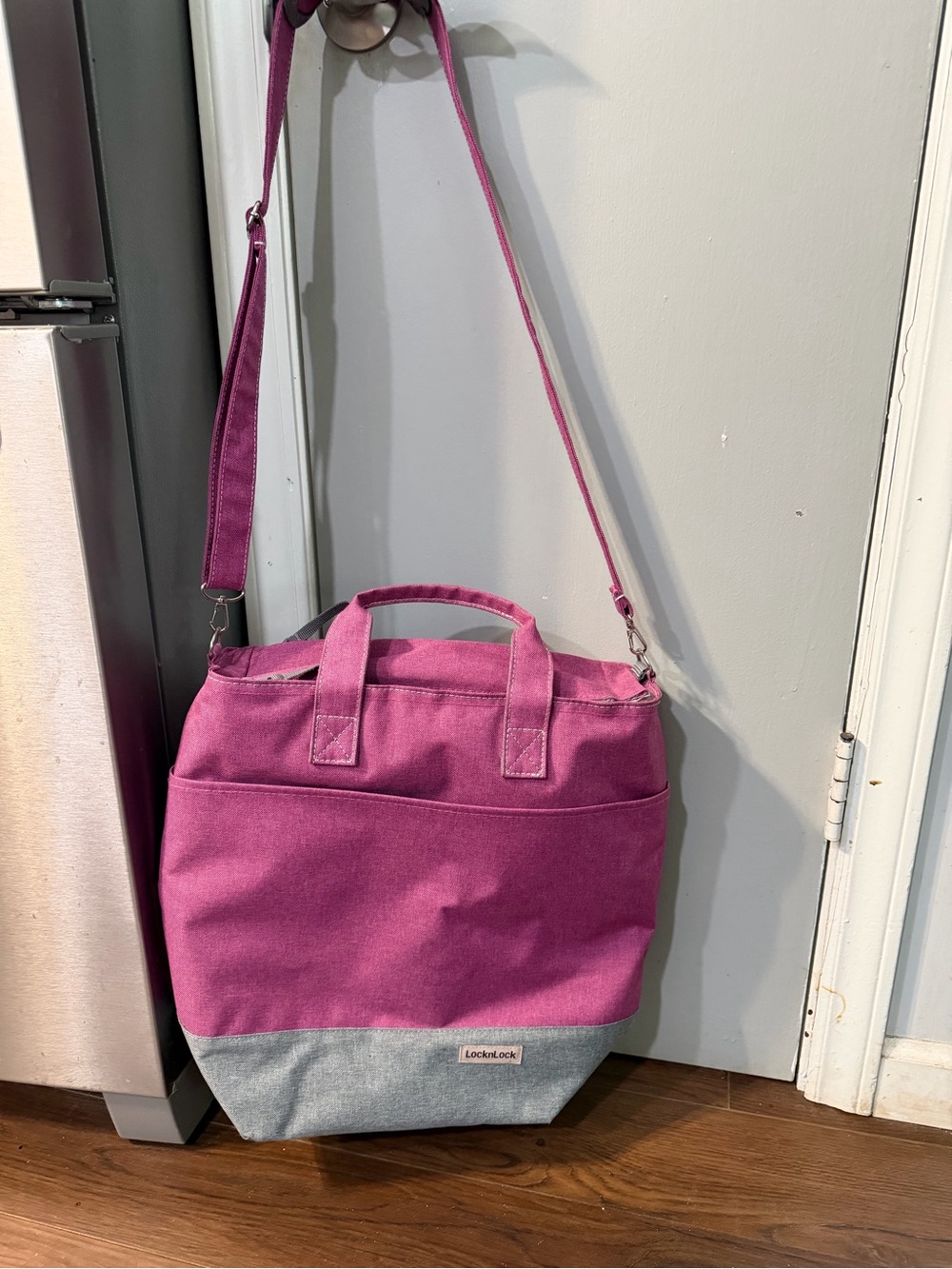 LocknLock cooler bag - Picture 2 of 6